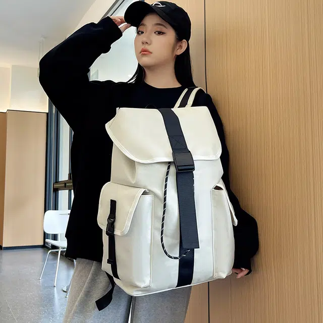 單倉 时尚简约旅游出行通勤百搭学院风设计背包初高中学生大容量轻便耐磨书包 尼龙 双肩包 常规 男女同款情侣款 白色/黑色