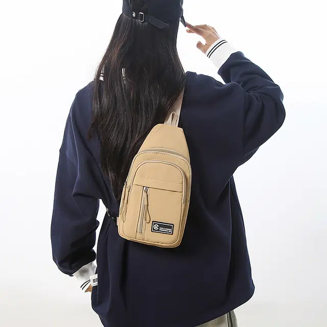 單倉 潮流简约 尼龙 胸包 男女同款情侣款 米白色/黑色/卡其色/绿色