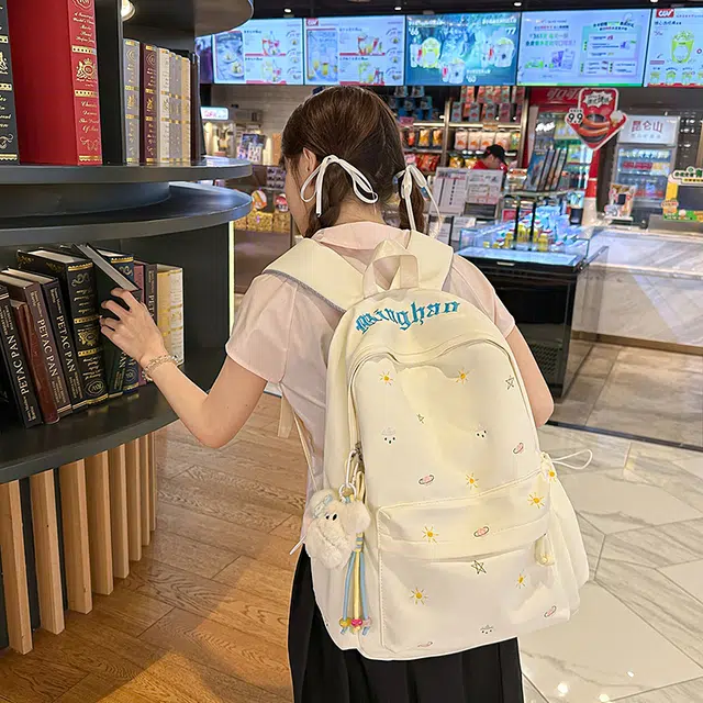 單倉 高颜值可爱印花时尚设计通勤百搭背包学院风初高中学生大容量轻便耐磨书包 尼龙 双肩包 常规 女款 白色/粉色/黄色/蓝色/绿色