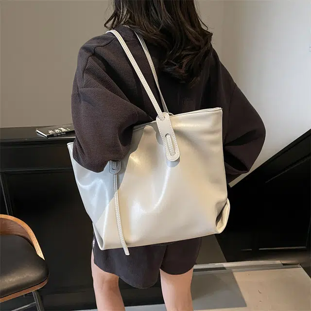 PU Tote