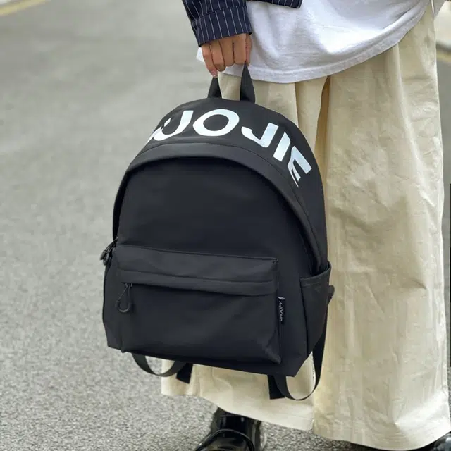 單倉 潮牌小众设计初高中学生大容量轻便减负书包简约学院风通勤百搭旅游背包 尼龙 双肩包 常规 男女同款情侣款 白色/黑色/绿色