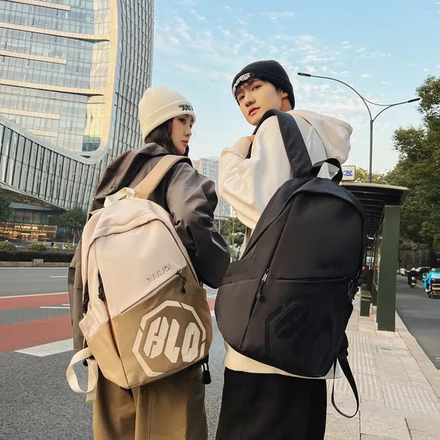 單倉 时尚潮流字母背包初高中学生大容量美式高级耐磨 尼龙 双肩包 男女同款情侣款 多色