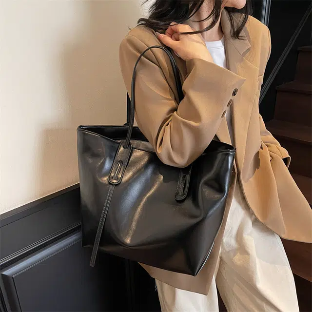 PU Tote