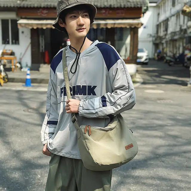 單倉 简约休闲设计初高中学生通勤百搭 尼龙 斜挎单肩包 常规 男女同款情侣款 白色/黑色/卡其色/绿色