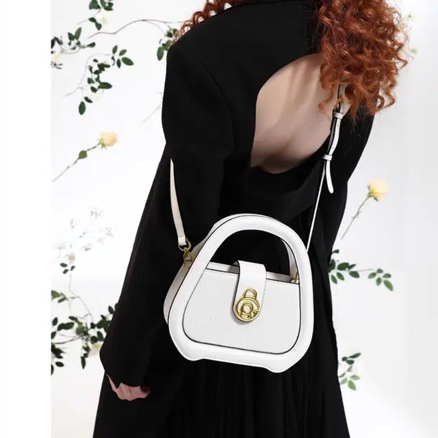 古袋人 独立设计复古风鳄鱼纹小众质感潮流百搭 牛皮 手提单肩包 女款 黑色/奶白色