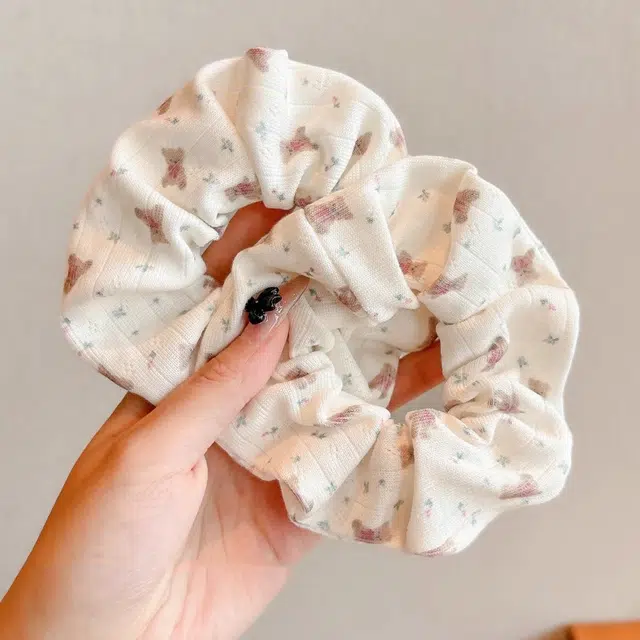 水中玉 可爱白色大肠发圈高弹力扎头皮筋甜美少女不勒头发绳头饰 布艺 头绳 女款