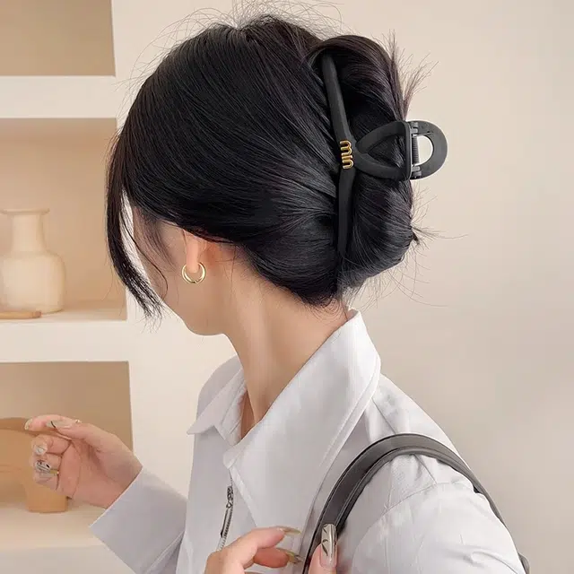 水中玉 黑色抓夹女大号后脑勺鲨鱼夹盘发发抓高级感气质发卡 发夹 女款