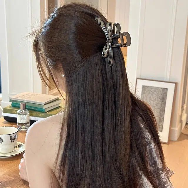 水中玉 豹纹蝴蝶结头发抓夹高级感后脑勺韩系半扎发鲨鱼夹夹子头饰#好运 亚克力 发夹 女款