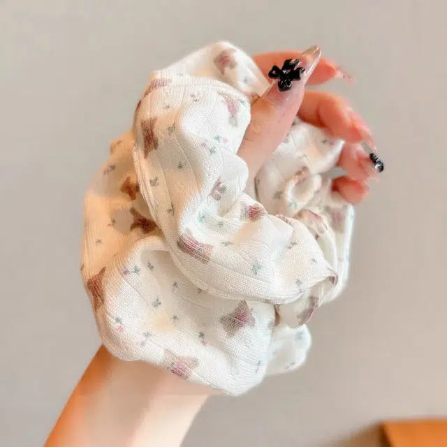 水中玉 可爱白色大肠发圈高弹力扎头皮筋甜美少女不勒头发绳头饰 布艺 头绳 女款