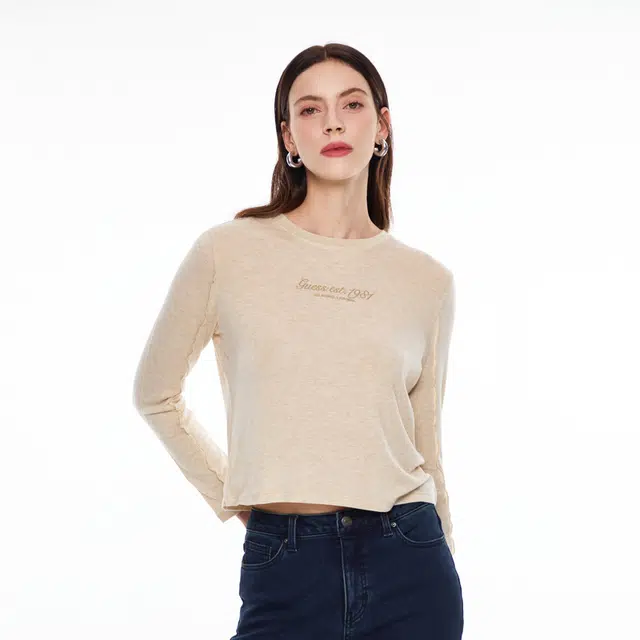 GUESS T