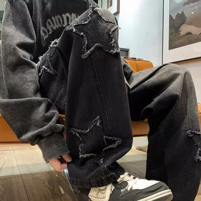 PAINT STAIN