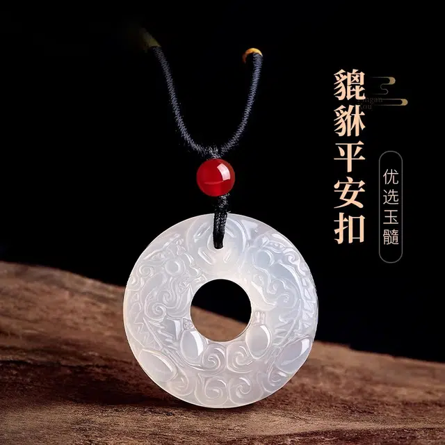 凤祥囍事 老凤祥 招财纳福貔貅平安扣 平安顺遂 吞金兽 复古时尚 清冷高级感设计简约百搭显气质优雅时髦 #好运 玉髓 项链 女款