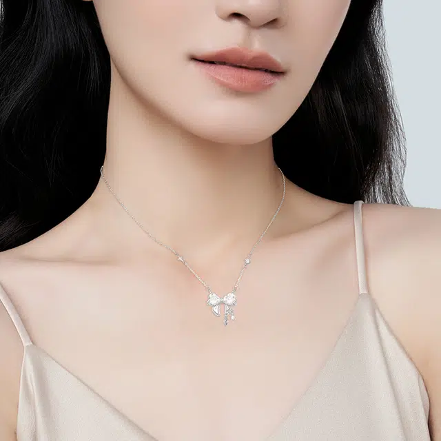 S925