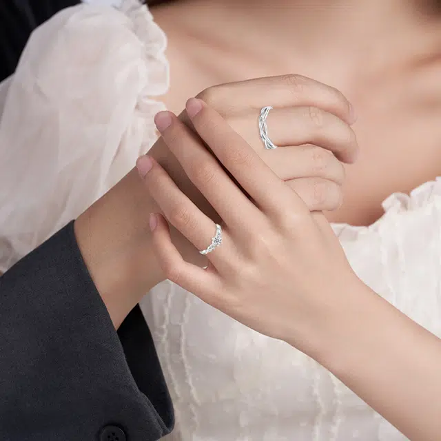 【纯银999 | 爆闪】 凤祥囍事 老凤祥 经典时尚小众设计百搭爱意满满学生日常简约轻奢甜蜜高级感开口可调节#好运 足银 戒指 男女同款情侣款