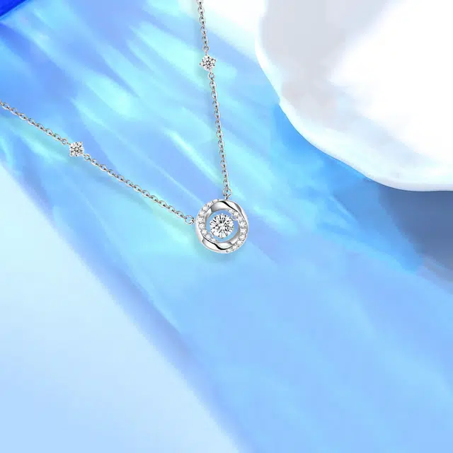 【999足银】 凤祥囍事 老凤祥 莫比乌斯 璀璨之星 灵动爆闪宝石跳动的心女生锁骨链 女朋友闺蜜纪念日周年礼精美礼盒#好运 纯银 项链 女款