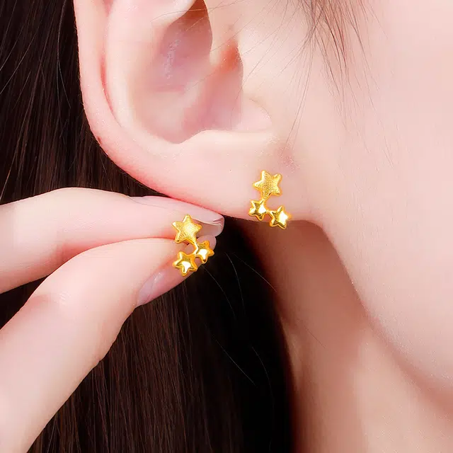 中国珠宝 星星耳饰 小众设计 简约大气 浪漫轻奢高级感 时尚百搭日常 精致优雅贵气通勤显气质 足金 按克计价 黄金耳钉 女款