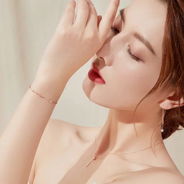 ins 18k K