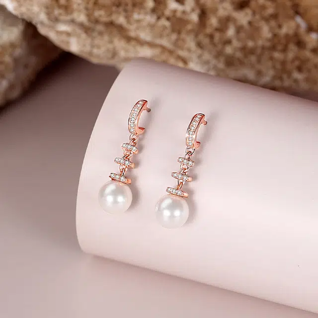 925