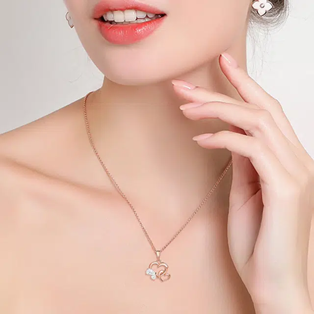 925