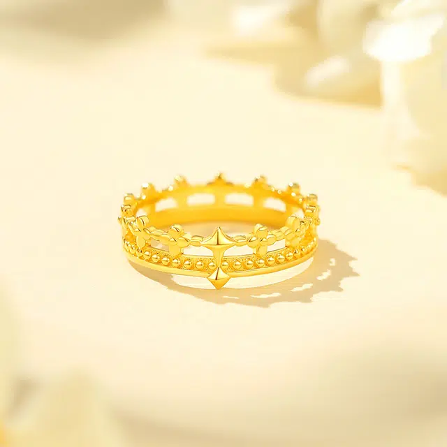 中国珠宝 皇冠 在逃公主风 浪漫梦幻唯美主义 轻奢精致高级感 时尚简约大气风 日常约会通勤百搭款 足金 按克计价 黄金戒指 女款