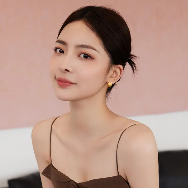 S925