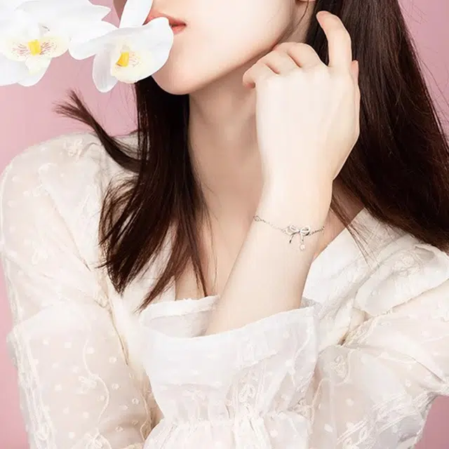 S925
