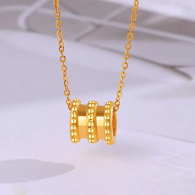 999