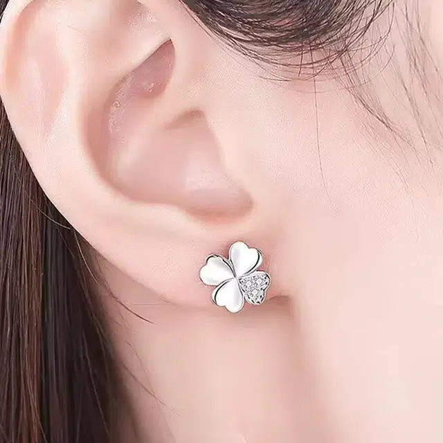 999