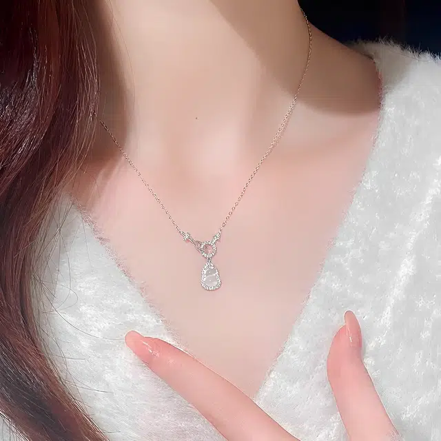 【925银】 老福黄金 环环相扣葫芦  新中式国潮招财吸金福禄双全轻奢小众设计精致高级#好运 玉髓 项链 男女同款情侣款