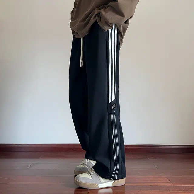 DW