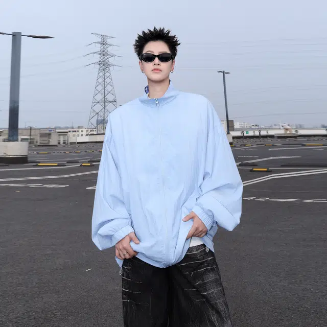 DW