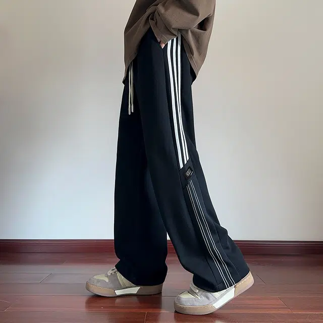 DW