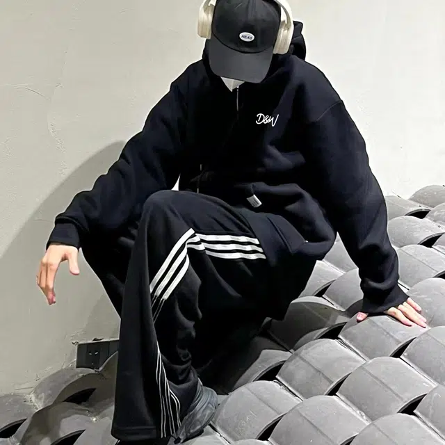 DW