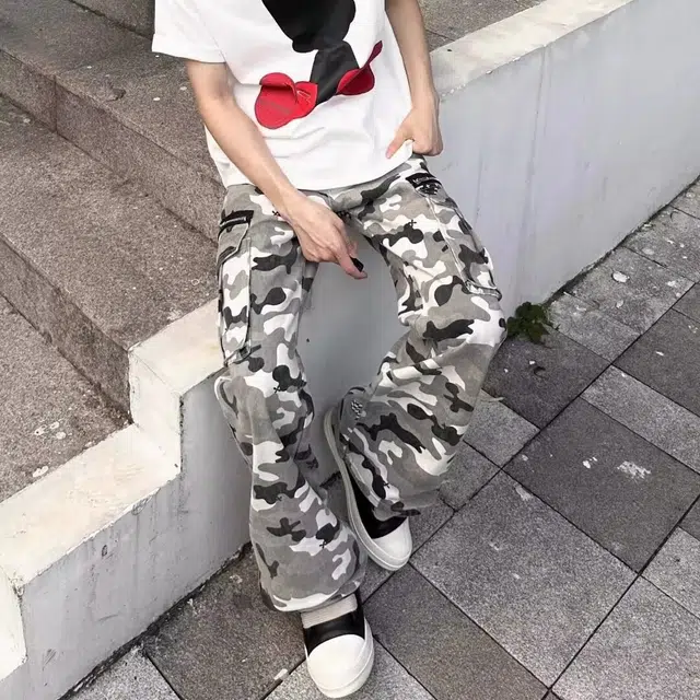 TLONELY1 VIBE