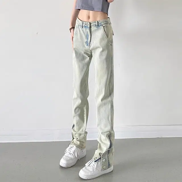 TLONELY1 clean fitvibe