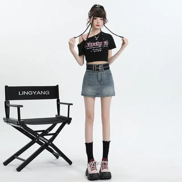 TLONELY1 A