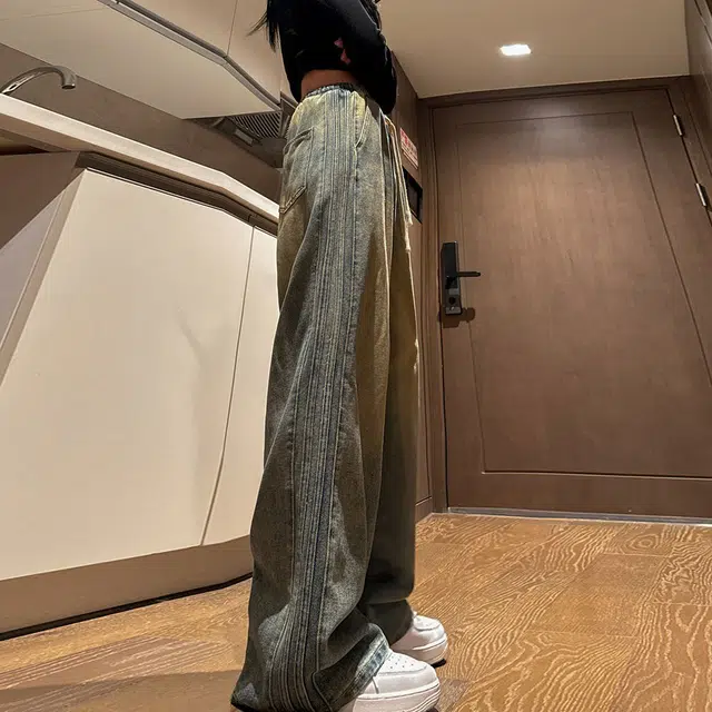 TLONELY1 cleanfit
