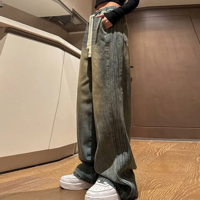 TLONELY1 cleanfit