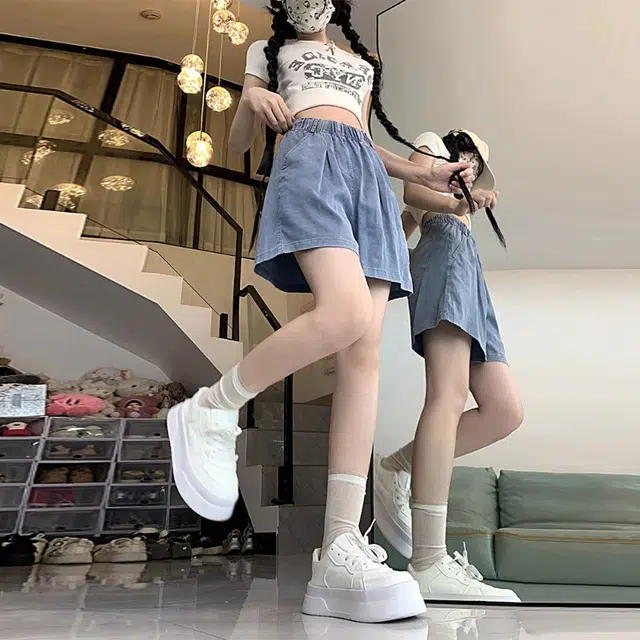 TLONELY1