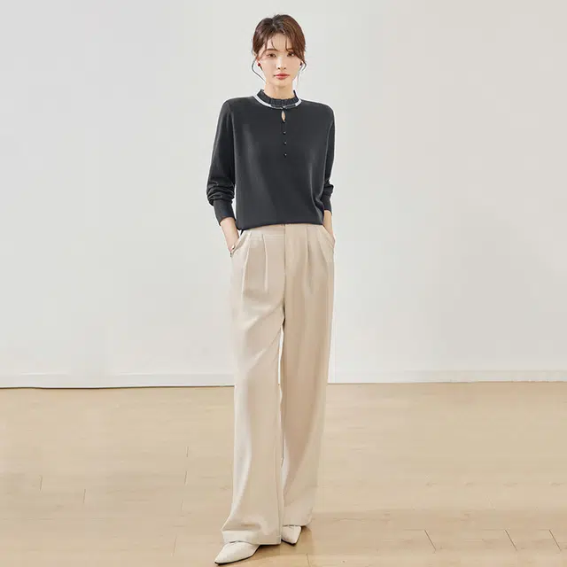 曲韩 减龄纯色套头流行时尚百搭长袖针织衫 女款