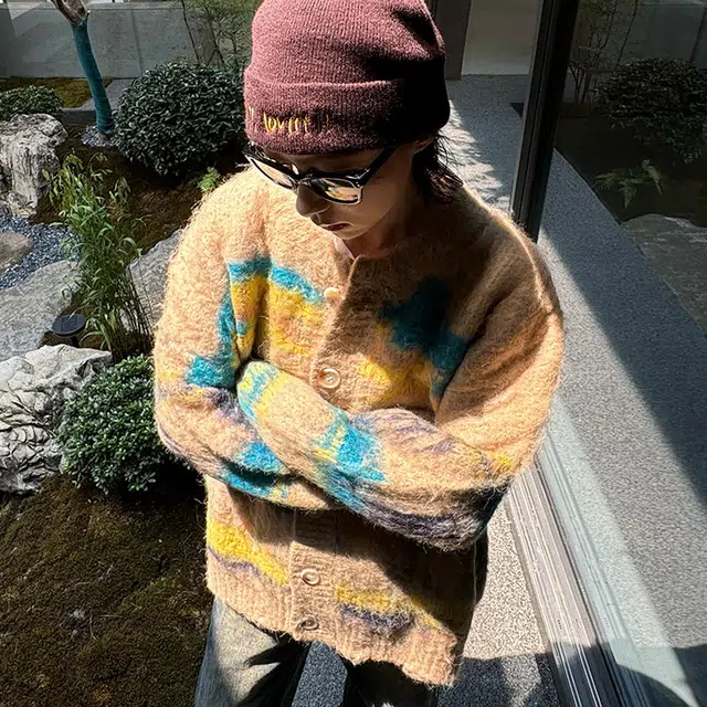 曲韩 美式学院风设计感简约针织衫 男女同款 棕色