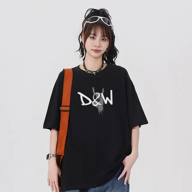 DW logoT