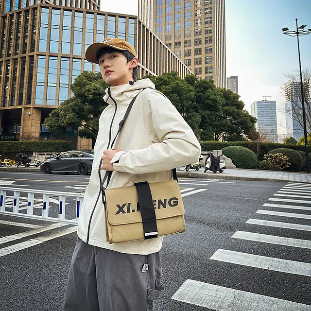 雅鹿 复古工装上课休闲旅行 尼龙布 单肩斜挎包 男女同款情侣款 多色