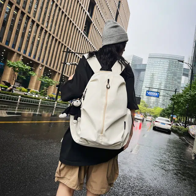 雅鹿 高街时尚潮流简约小众 尼龙 双肩包 男女同款情侣款 米白色/黑色/酒红色/卡其色