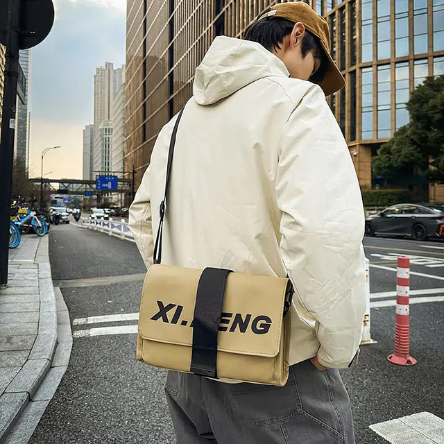 雅鹿 复古工装上课休闲旅行 尼龙布 单肩斜挎包 男女同款情侣款 多色