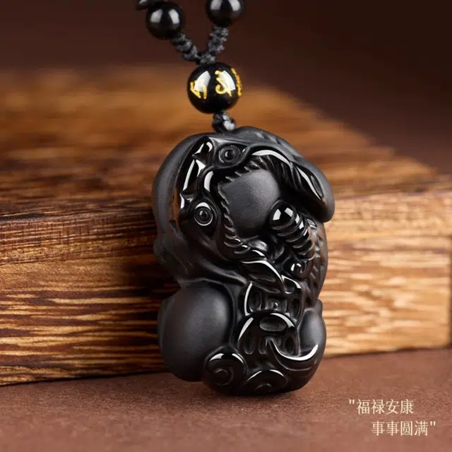 石在行 新中式纳福 复古轻奢小众百搭气质貔貅 精致高级氛围感#好运天然 黑曜石 吊坠 男女同款情侣款