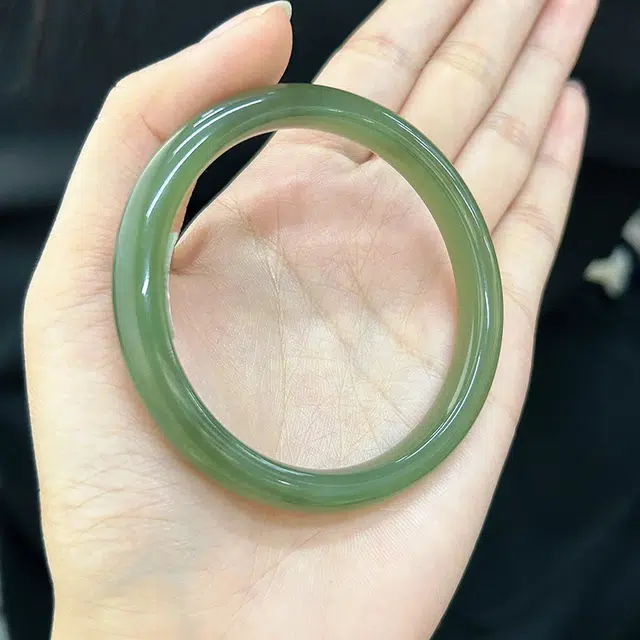 喜福礼 跨年圣诞新春礼高端绿茵茵高级感温婉 玉髓 手镯 女款