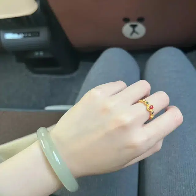 喜福礼 跨年圣诞新春礼高端绿茵茵高级感温婉 玉髓 手镯 女款