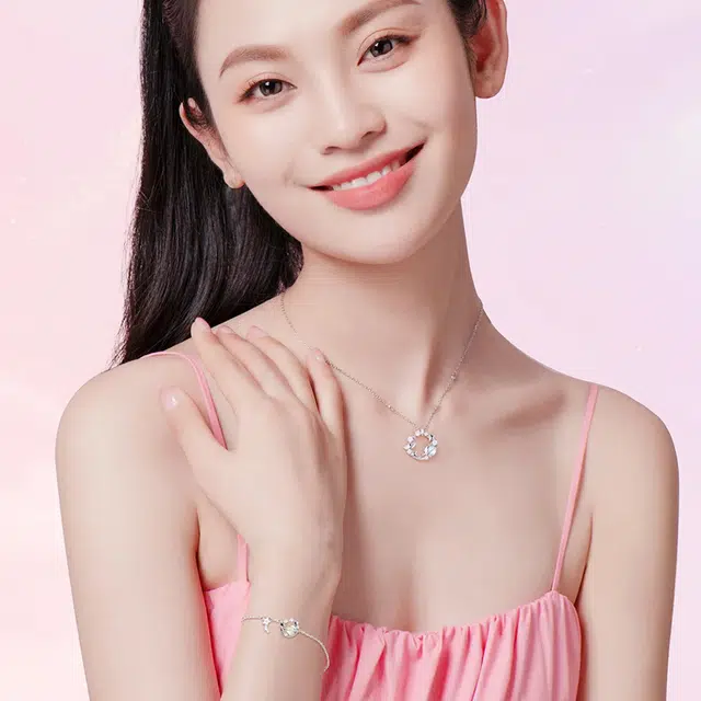 S925