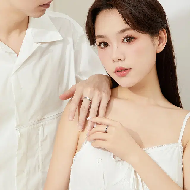 S925